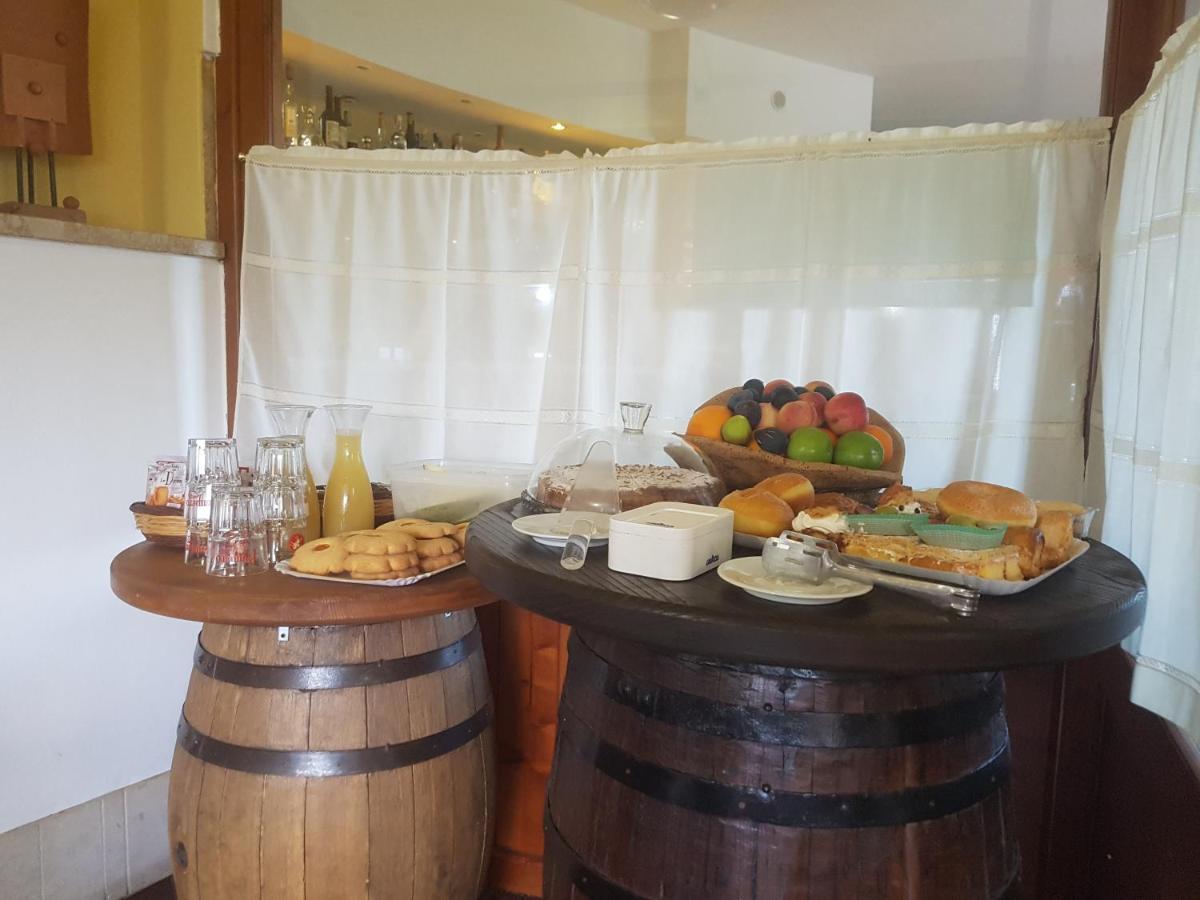 Managheri Wine Bar Oliena Exterior foto